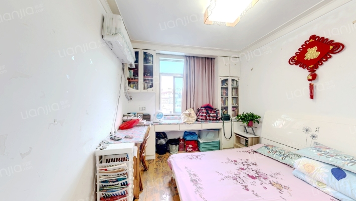 荣事达大道461号二手房实景图