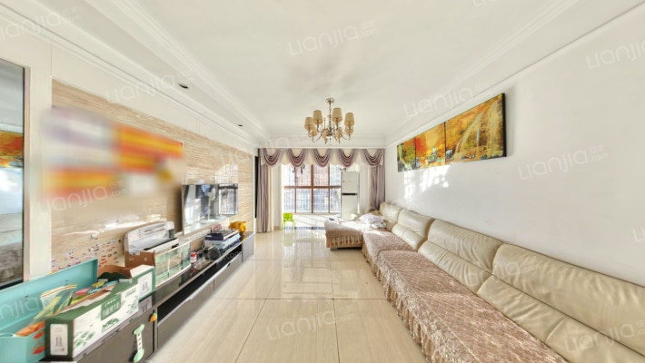 芒果雅苑二手房实景图