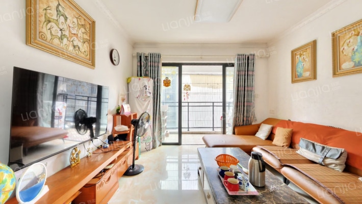 美的时代城二手房实景图