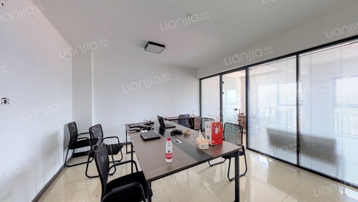 喜地时代广场二手房实景图