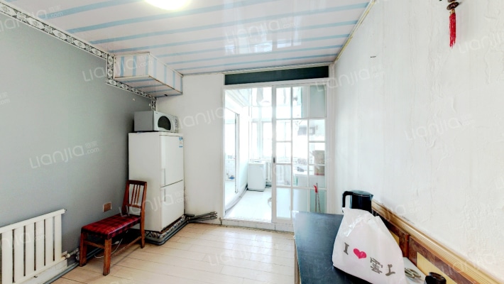 晨报社区二手房实景图