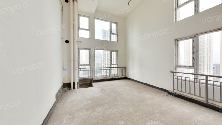 保利九悦荟二手房实景图