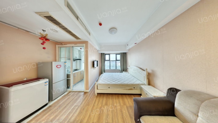 东润铭座二手房实景图