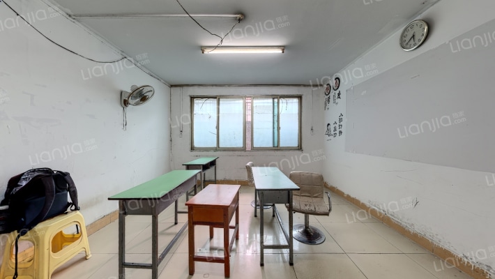 鹿冲关路34号二手房实景图