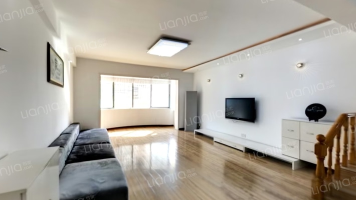 群益小区二手房实景图