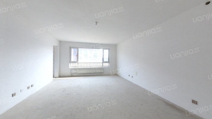 高创公寓二手房实景图