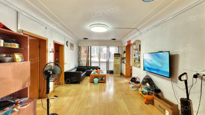 东街街道大根社区二手房实景图