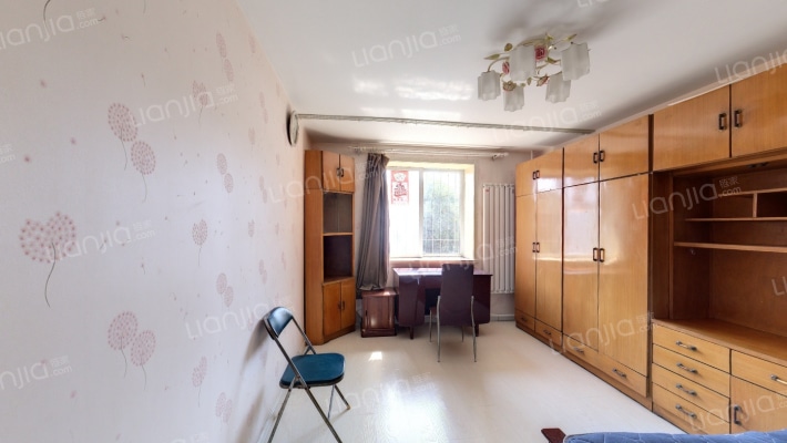 城垣里二手房实景图