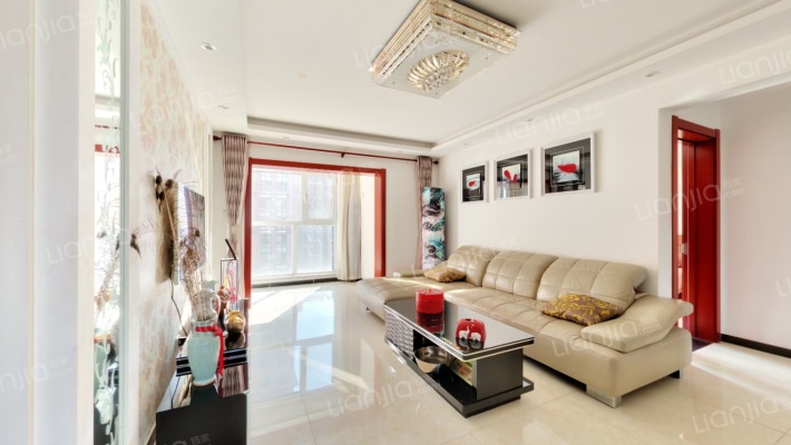 格林郡府B区二手房实景图