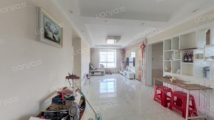 托斯卡纳小镇二手房实景图