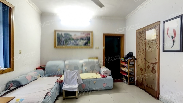 湖南天润化工东风湖生活区二手房实景图