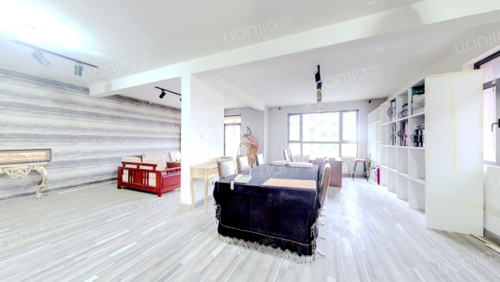 半山国际花园三期二手房实景图