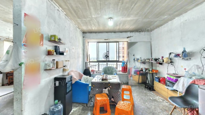 山韵佳苑C区二手房实景图