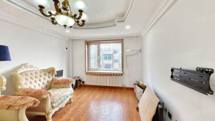 民康街二手房实景图