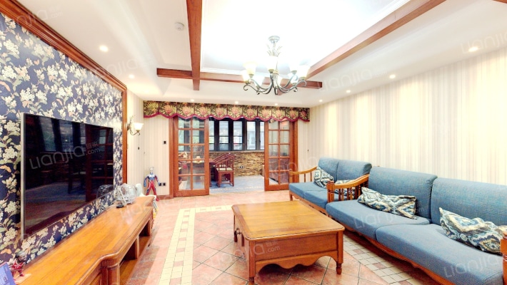 天麓二手房实景图