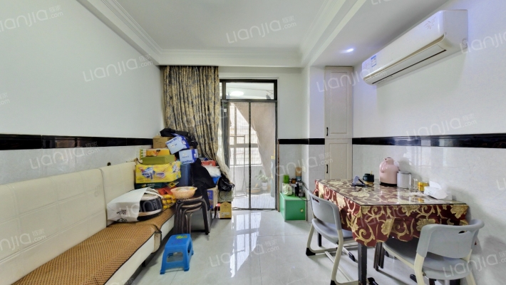 花园府二手房实景图