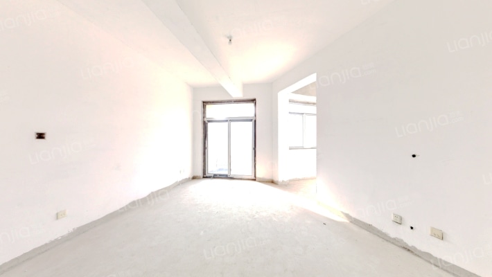 第五郡六号地二手房实景图