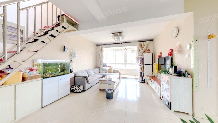 山水新城一期二手房实景图