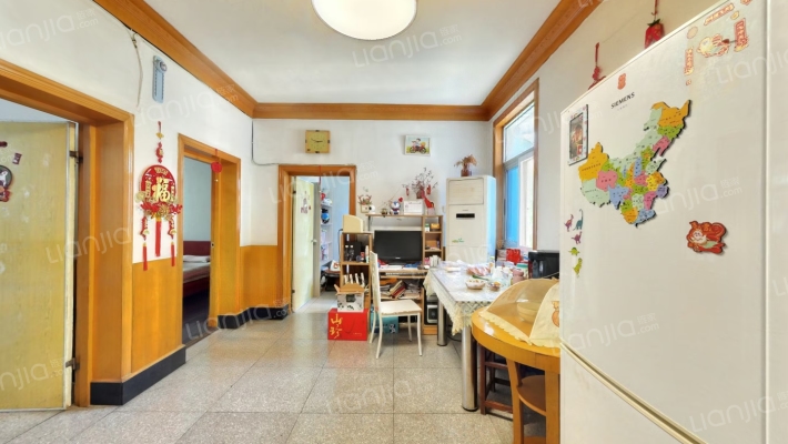 劳动局宿舍二手房实景图
