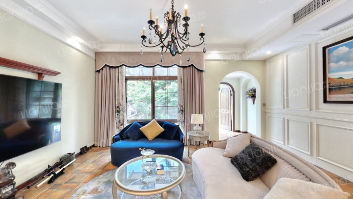 融创博爵堡二手房实景图