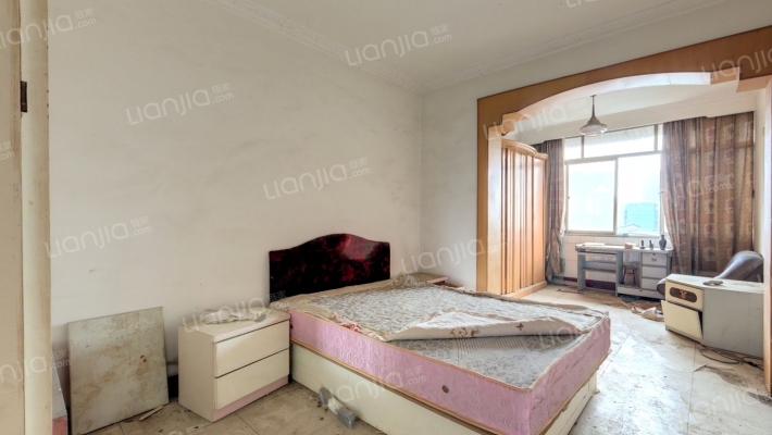 农机商住楼二手房实景图