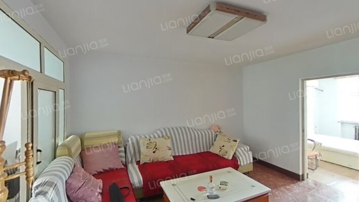 厢包厂家属院二手房实景图