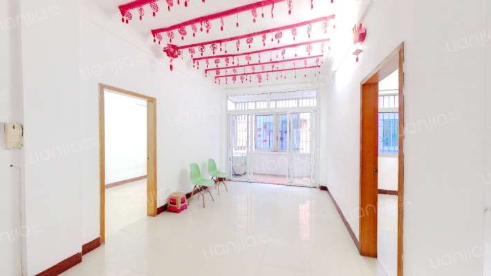 天河区政府机关宿舍二手房实景图