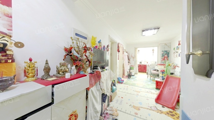 鸿安新村二手房实景图