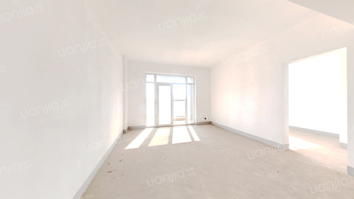 侨亚美苑二手房实景图