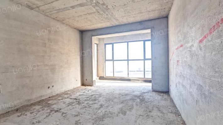 新景公园城二手房实景图