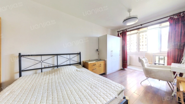 凌三小区二手房实景图