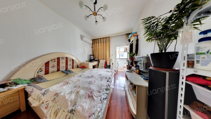 果品新村二手房实景图