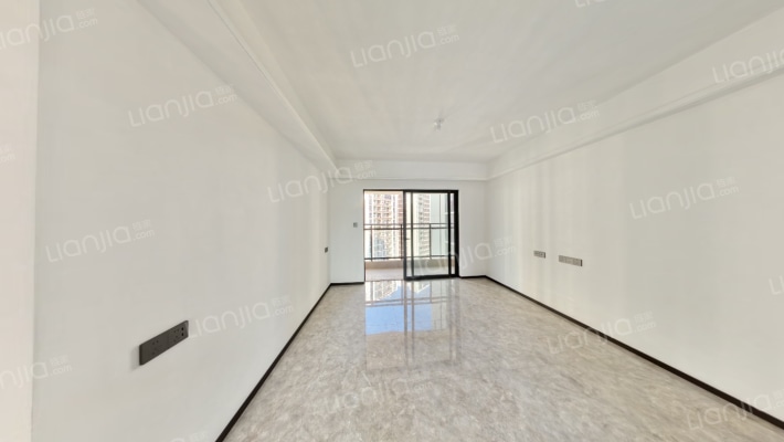 万科深业湾中新城二手房实景图