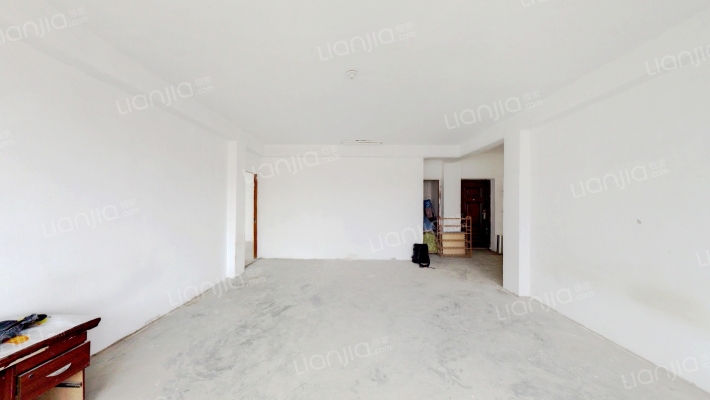 龙宁路214-230号(双号)二手房实景图