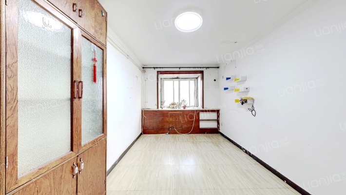 省监狱管理局宿舍二手房实景图