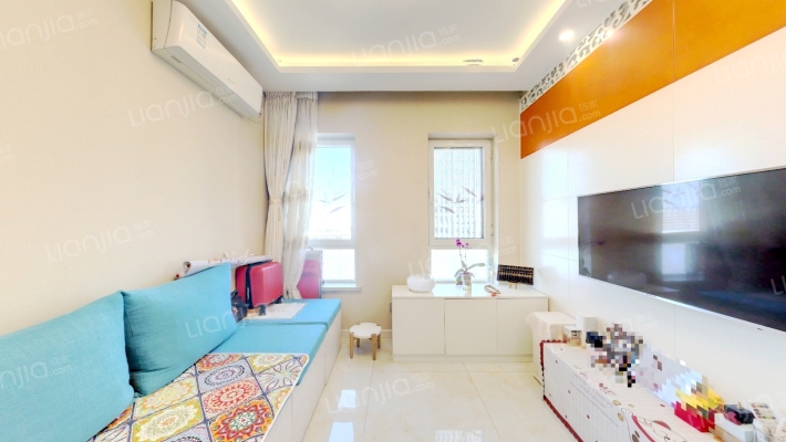 中海四信公寓二手房实景图