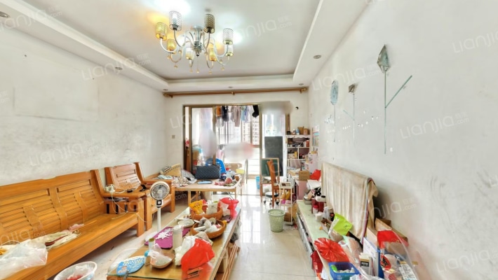 东湾桃花苑二手房实景图