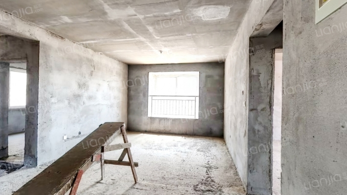 冠瑞财富广场二手房实景图