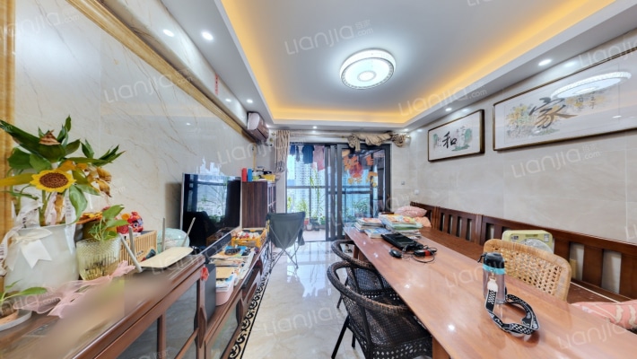 上善梧桐苑二手房实景图