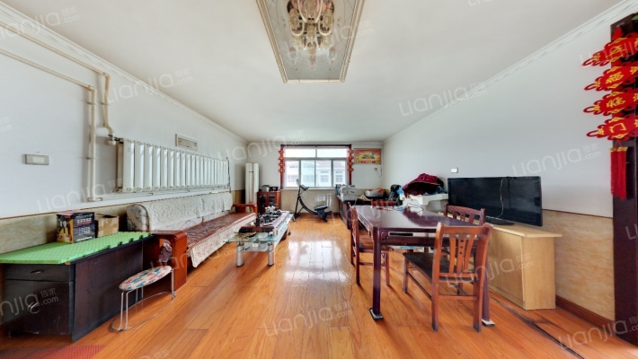 星火花苑B区二手房实景图