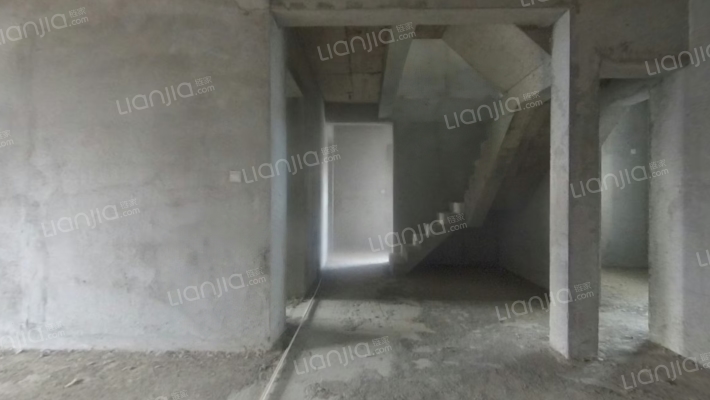 紫云阁小区一期尊府二手房实景图