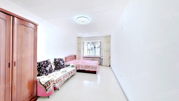 松拖小区二手房实景图