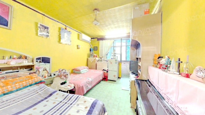 晋元里二手房实景图