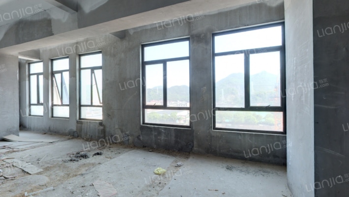 万豪国际二手房实景图