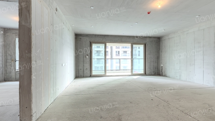 中国铁建万科翡翠国际西区二手房实景图