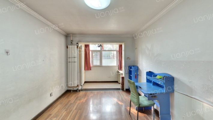 铁医路1号院二手房实景图