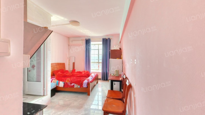 日出东方二手房实景图