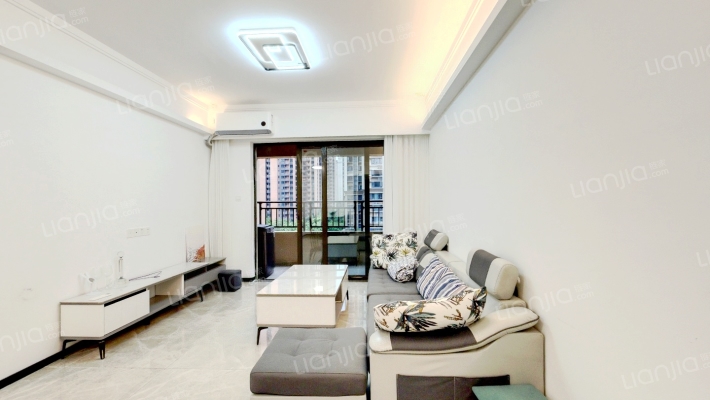 雅居乐剑桥汇二手房实景图