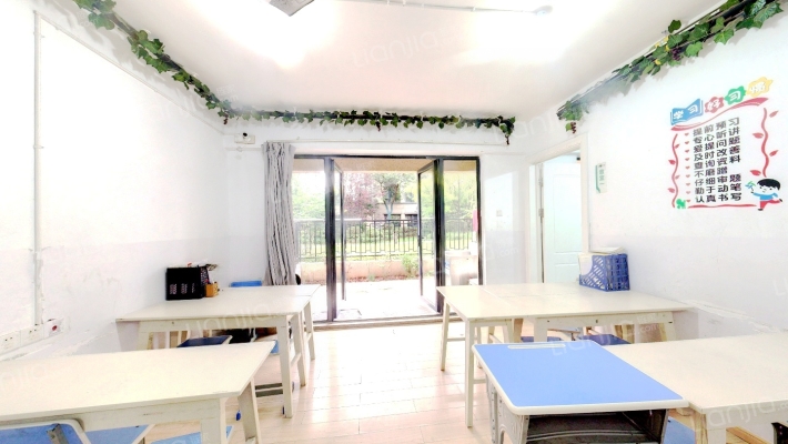 置地百悦华府二手房实景图