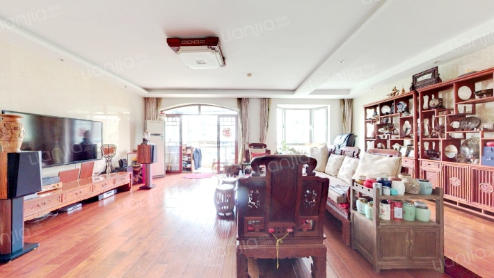 建飞花园二期二手房实景图